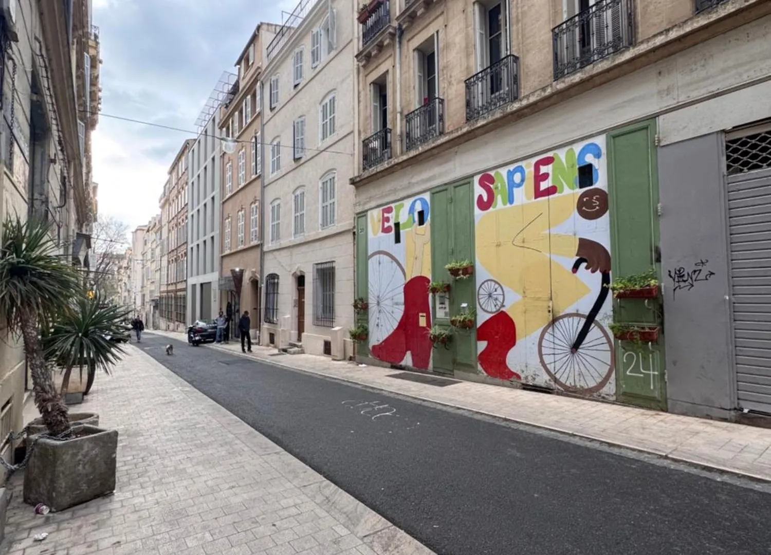 Studette Plein Centre Ville Marseille 0*,  France
